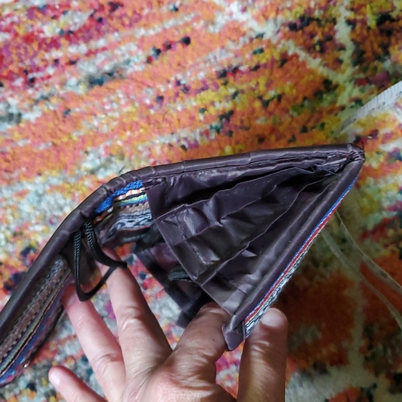 NWOT multicolored wallet with woven fabric - Picture 13 of 13
